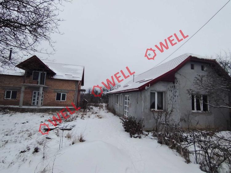 Proprietate de vânzare formată din două case, în Moacșa! - 4