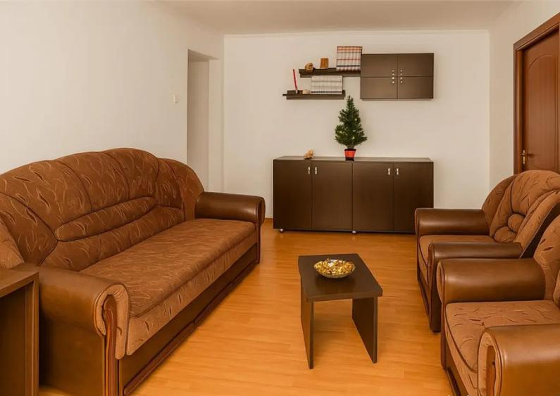 Apartament 3 camere, mobilat, utilat, Ghimbav, Brasov - 1