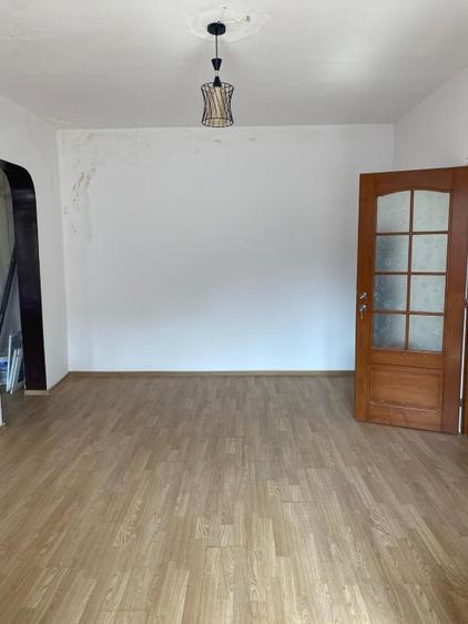 Vind apartament  - 10