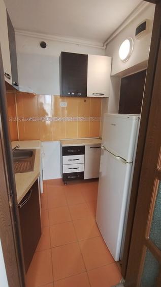 Garsoniera de inchiriat - 6