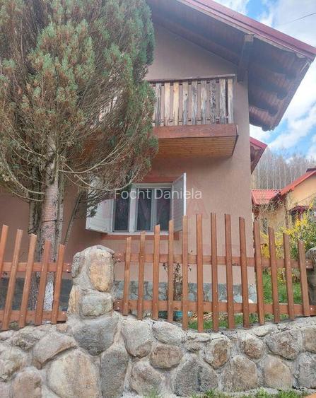 CASA DE VACAN?A 5 CAMERE,POINANA MARULUI, JUD.CARA?-...