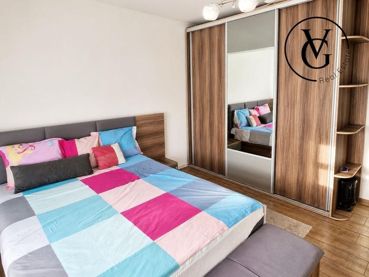 Apartament cu 3 camere semidecomandat, mobilat în Inel II