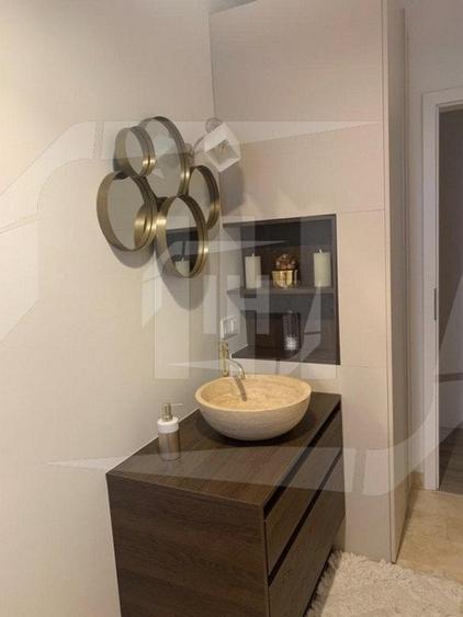 Apartament 2 camere cu finisaje de top, parcare, zona Petrom - 7