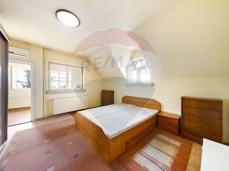 Casa / Vila cu 21 camere de vanzare in zona Alexandriei - 23