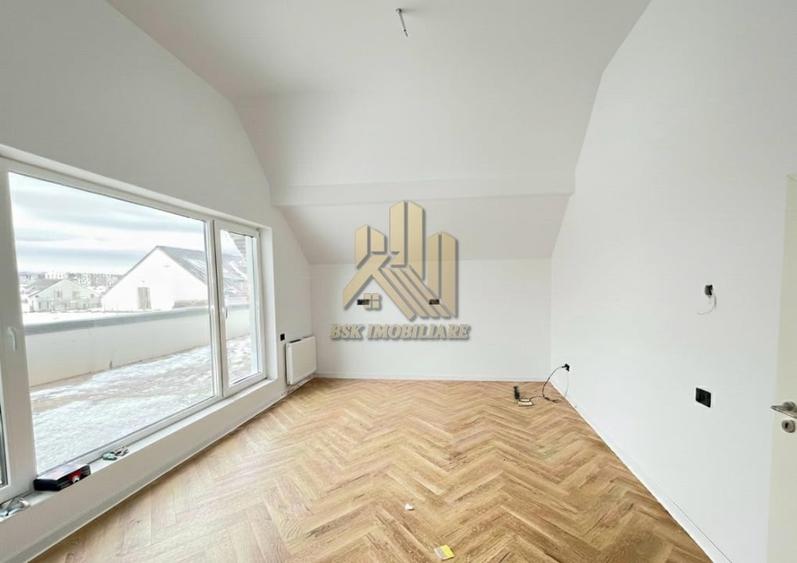 Apartament Penthouse 3 camere Tractorul - 1