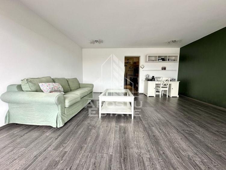 Apartament cu 4 camere decomandat în Dâmbovița Apartament cu 4 camere decomandat în Dâmbovița