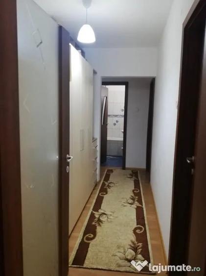 Apartament 3 camere, semidecomandat - zona Garii - 6