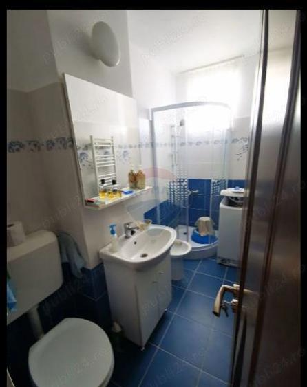 Vand apartamentul meu, cu 1 camera, din Zona Clubului Tineretului, etajul 2, Municipiul Piatra Neamt - 1