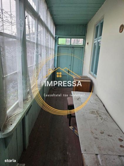 Se vinde casa bunicii cartier Itcani sv zona mirifica lg apa sucevei - 2