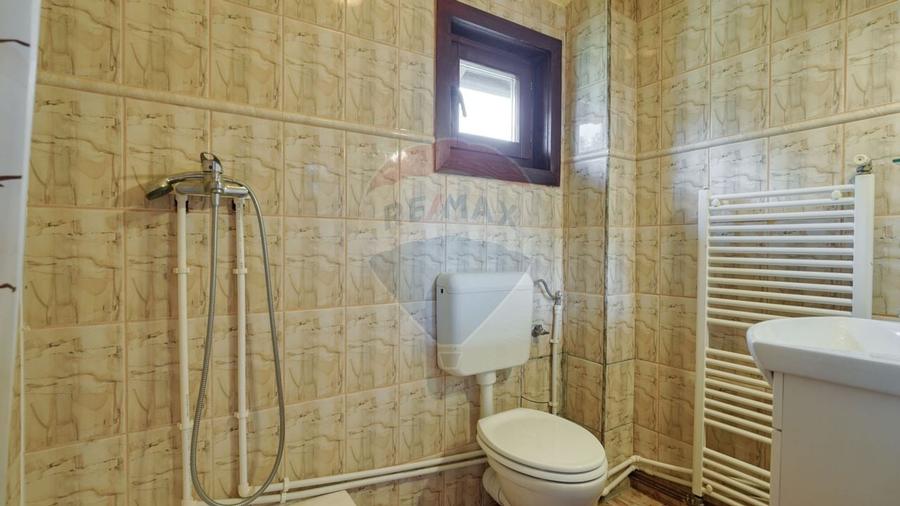 Casa / Vila  de vacanta ideala in satul Drumul Carului, zona Moieciu - 26