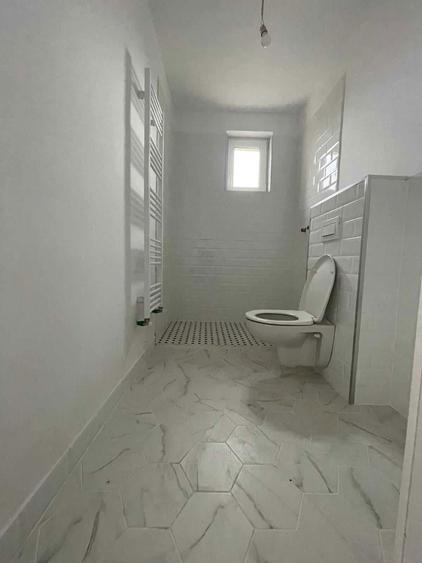 vand apartament str.botizului nr55 60mp etaj 4/4 - 3