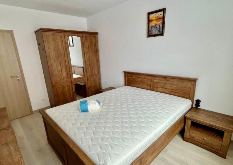 Spre vanzare 2 camere in zona Racadau - 3