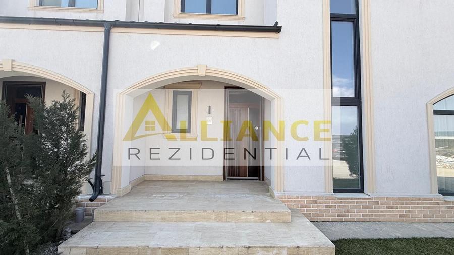 Duplex cu 5 camere cu Canalizare în Berceni