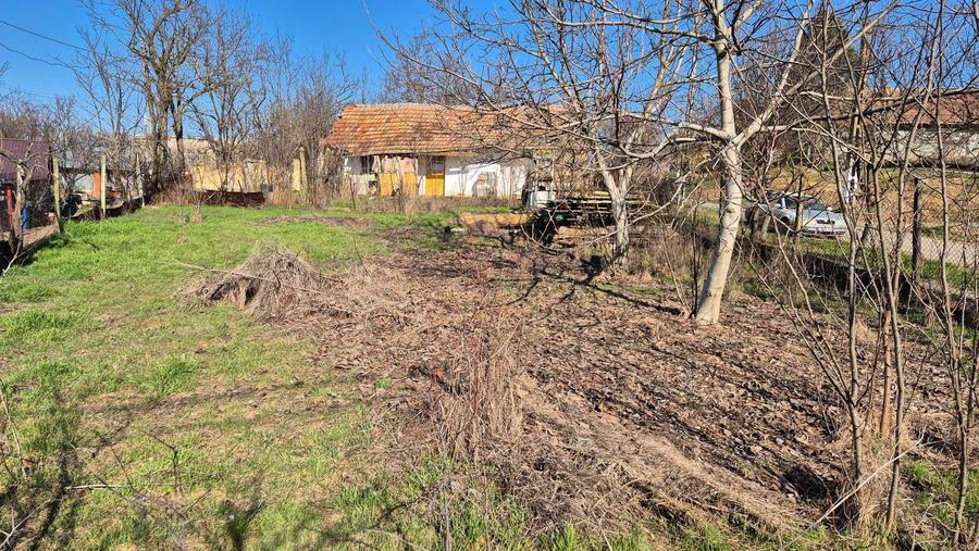 Casa de vanzare Carani - 1