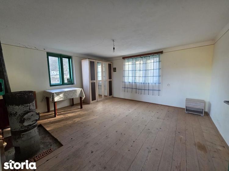 Pre? mic! Casa solida + teren generos 1887 mp ideal renovare - 9