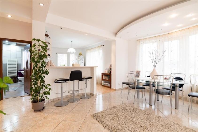 RECO Vila str. Apateului - 24