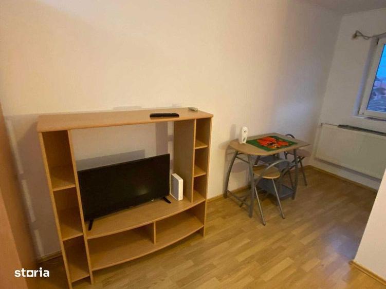 Inchiriez garsoniera Bloc Rezidential din zona sud mobilata utilata - 6