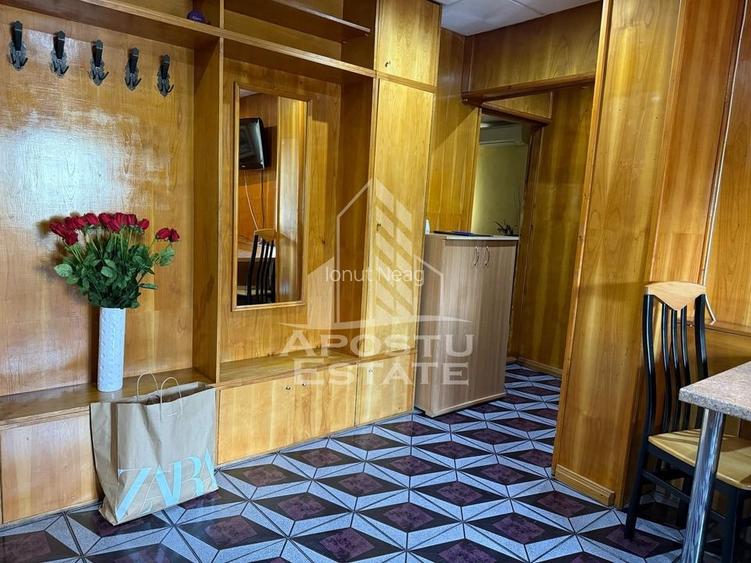 Apartament cu 2 camere decomandat, mobilat în Aradului Apartament cu 2 camere decomandat, mobilat în Aradului