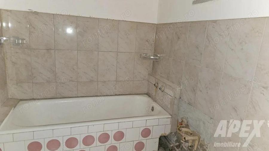Apartament 2 camere de vanzare - 2