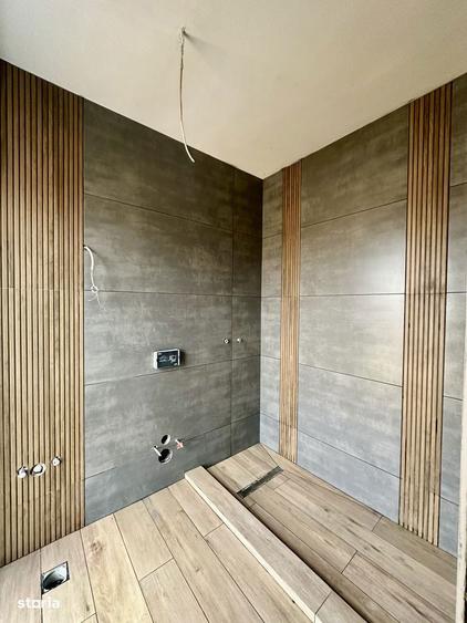 Casa 4 camere 237 mp, 4 bai, GARAJ, 700 mp teren- Bucium - 1