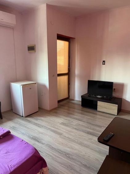 Inchiriez garsoniera in vila organizata precum o pensiune ! - 3