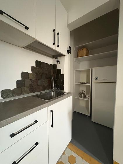 UNIVERSITATE, Rosetti fara risc seismic sau urgenta, centrala proprie - 5