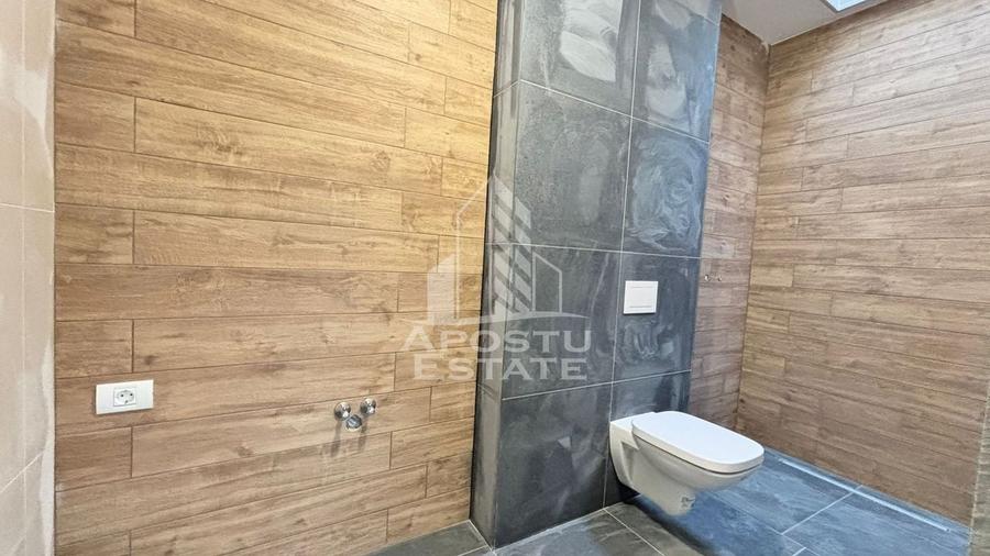 Casa individuala in zona Buziasului, carport - 5