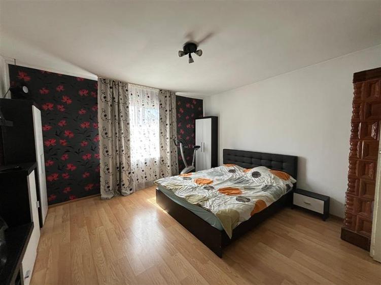 Belint, Casa, 4 Cam., 2.935 Mp. Teren - 9