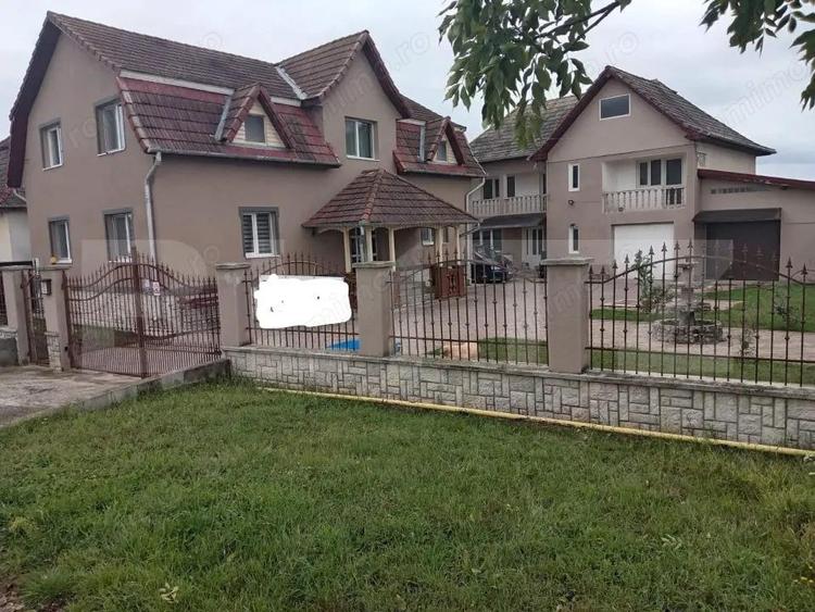 Proprietate cu doua cladiri in curte in apropiere de Cheile Turzii P+M - 2