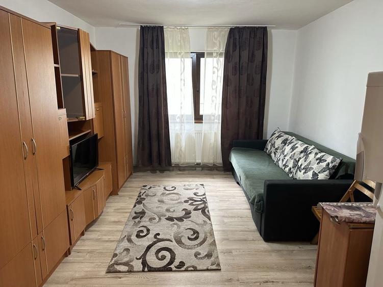 Proprietar - Inchiriez garsoniera mobilata si utilata - 1