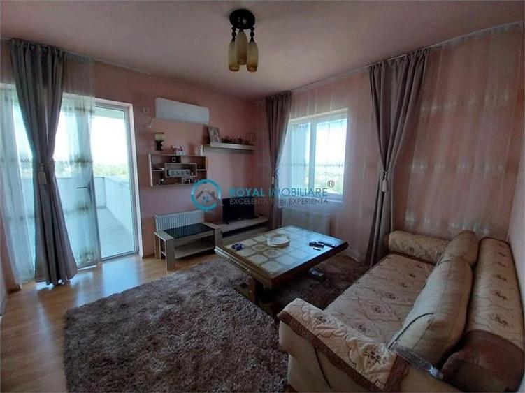 Royal Imobiliare - Vanzare Apartament zona Centrala - 1