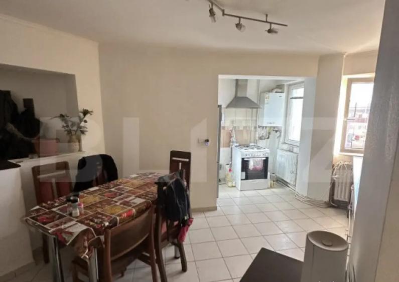 Apartament cu 3 camere, 84 mp, zona Micro 16 - 6