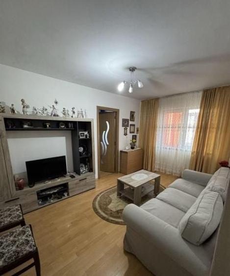 APARTAMENT 2 CAMERE SEMIDECOMANDAT CONFORT 2 ZONA TOMIS 3 - 5