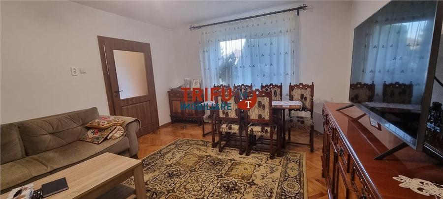 Casa de vanzare pretabila pentru 2 familii situata in proximitatea Cetatii Alba - 3