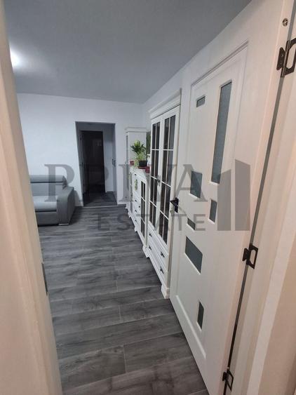 Apartament cu 2 camere semidecomandat, mobilat în Dâmbovița
