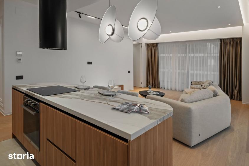 Apartament cu 4 camere în Pipera
