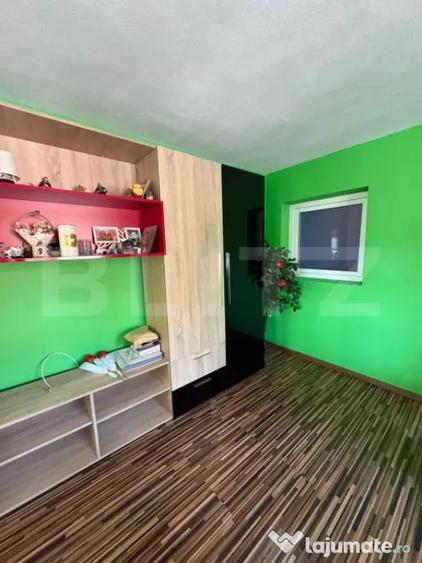 Casă cu 5 camere cu Teren 1000 Mp în Central