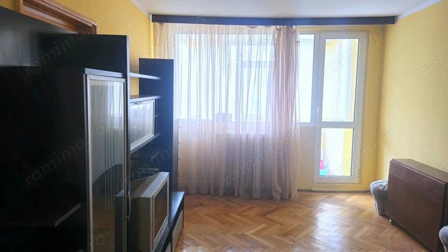 Apartament 3 camere de vanzare - Tiglina 1 - Strada Saturn - Etaj 2 - 4