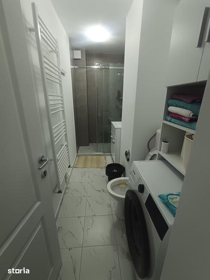 Apartament 2 camere, balcon, etaj 3 - 6