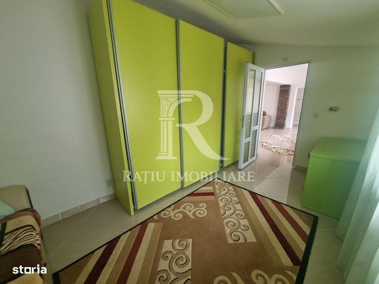 Casă cu 4 camere în Criș