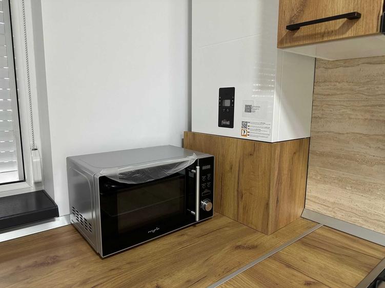 Apartament cu 2 camere decomandat în Berceni