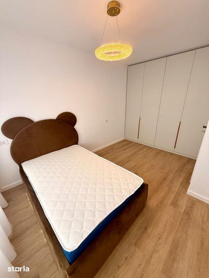 Casă cu 5 camere cu Teren 173 Mp în Dobroești