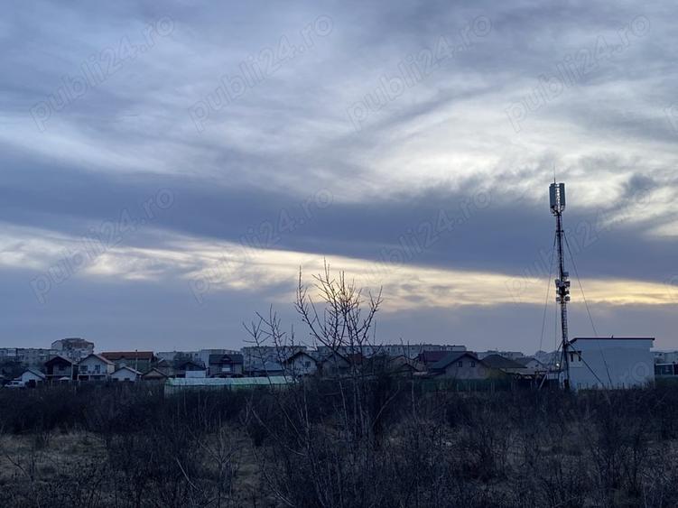 Teren de 2200 mp, în Central