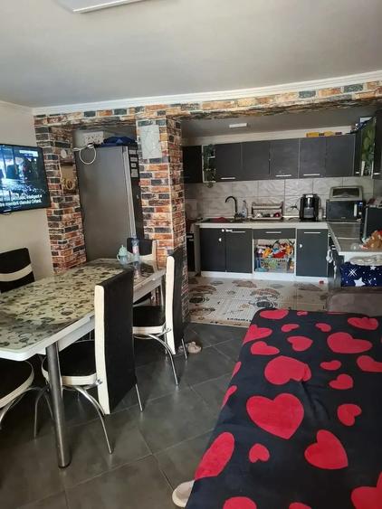 Casă cu 3 camere cu Teren 570 Mp în Central