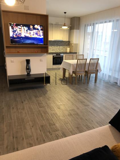 Apartament cu 2 camere semidecomandat, mobilat în Gheorgheni