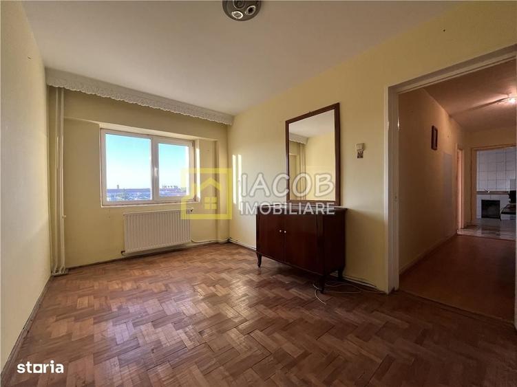 Apartament cu 2 camere decomandat în Central
