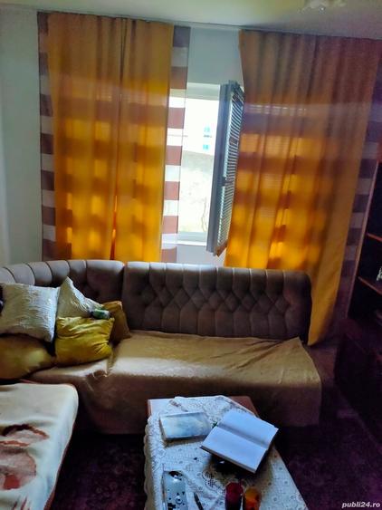 Apartament cu 2 camere în Moldova Nouă