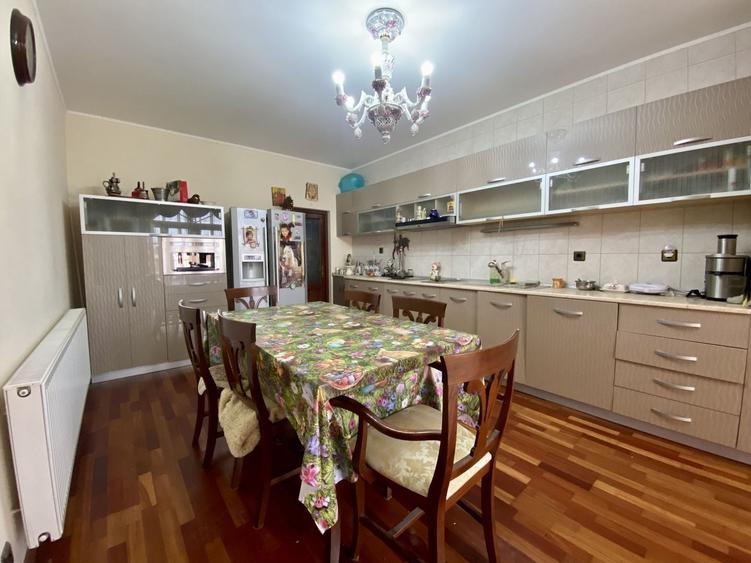 Casă individuală cu 3 camere cu Teren 1103 Mp în Bod