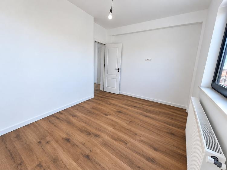 Casă individuală cu 4 camere cu Teren 420 Mp în Berceni