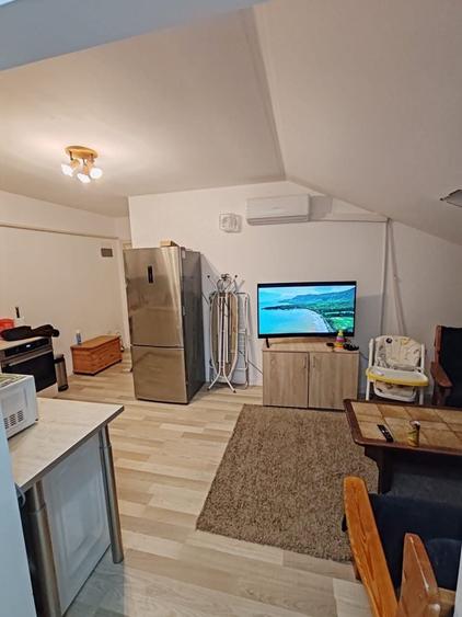 Apartament cu 3 camere decomandat în Valea Lupului